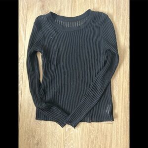 2 Shear black long sleeve top in black and white